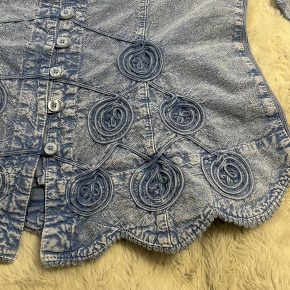 Denim button up top - Picture 2 of 9